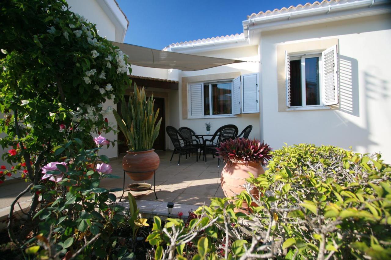 Beach Villa Sofia Neo Chorio Exteriér fotografie